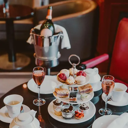 Metropole 5* Genf