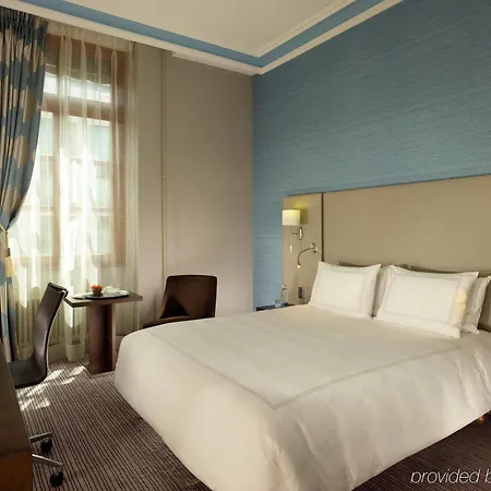 Metropole Hotel 5*
