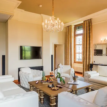 Metropole 5*